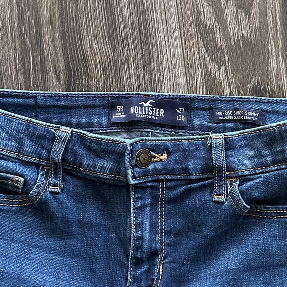 Hollister Super Skinny Jeans - Picture 6 of 6